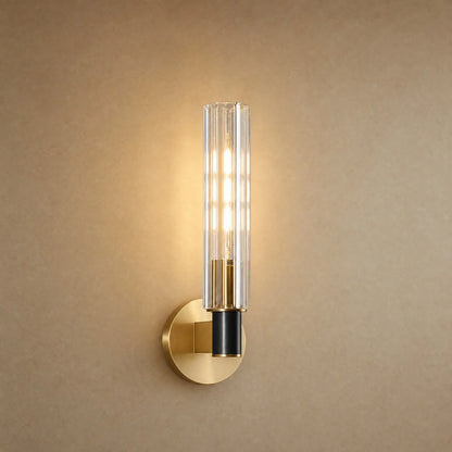 Applique murale cristal 1 lumière, fût de verre cannelé sur platine de laiton brossé | Delvanie