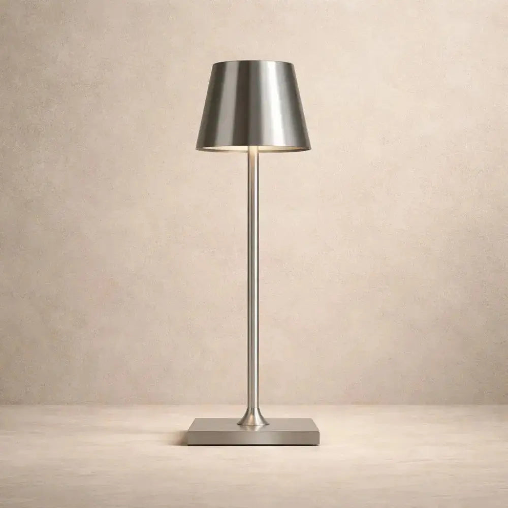 Lampe de Table LED Sans Fil - Élégance Japandi Discrète | Lysora -  |   Delvanie