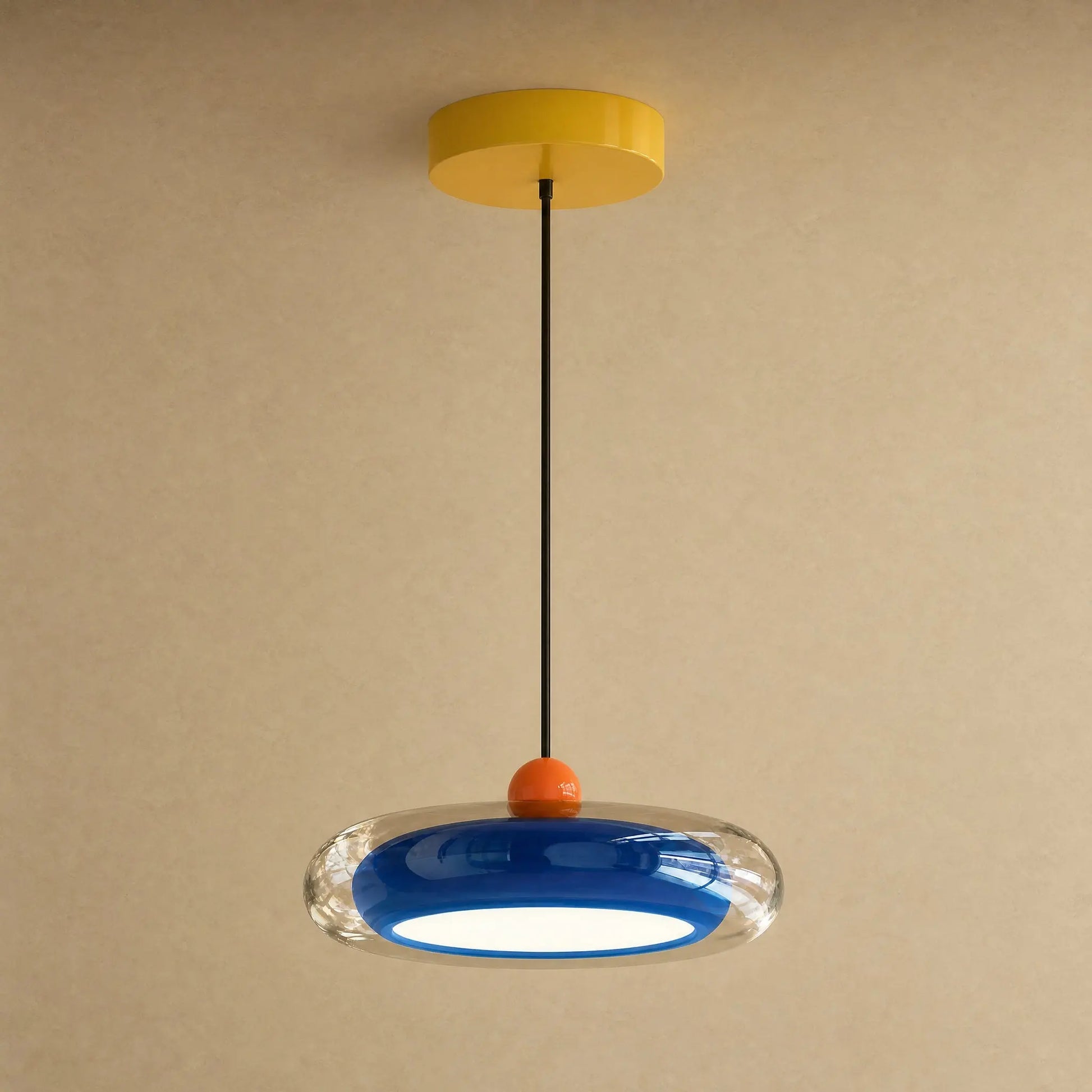 Suspension en verre bleu cobalt à câble ajustable, Prismya | Delvanie