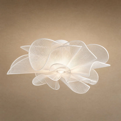 Plafonnier fleur blanc Blomyn, corolle de pétales ajourés en fils de PVC, Ø 72 cm | Delvanie