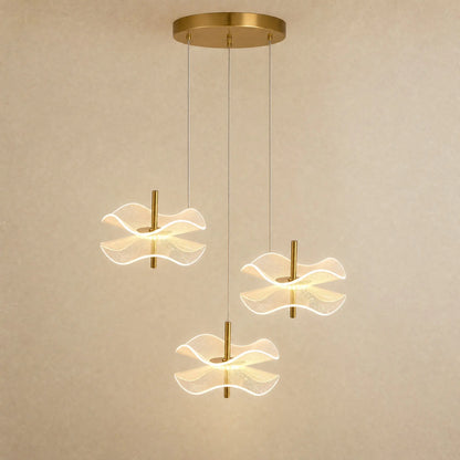 Suspension fleur Ninfélis en configuration trois têtes suspendues à hauteurs décalées | Delvanie