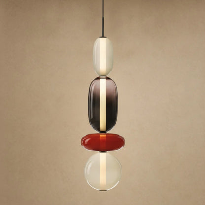 Suspension verre coloré Zuccara, quatre perles fumé, rouge et crème, hauteur 59 cm